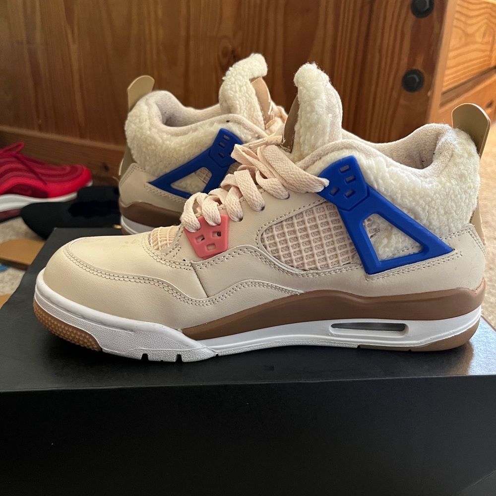 Air Jordan Retro 4 where the wild things are